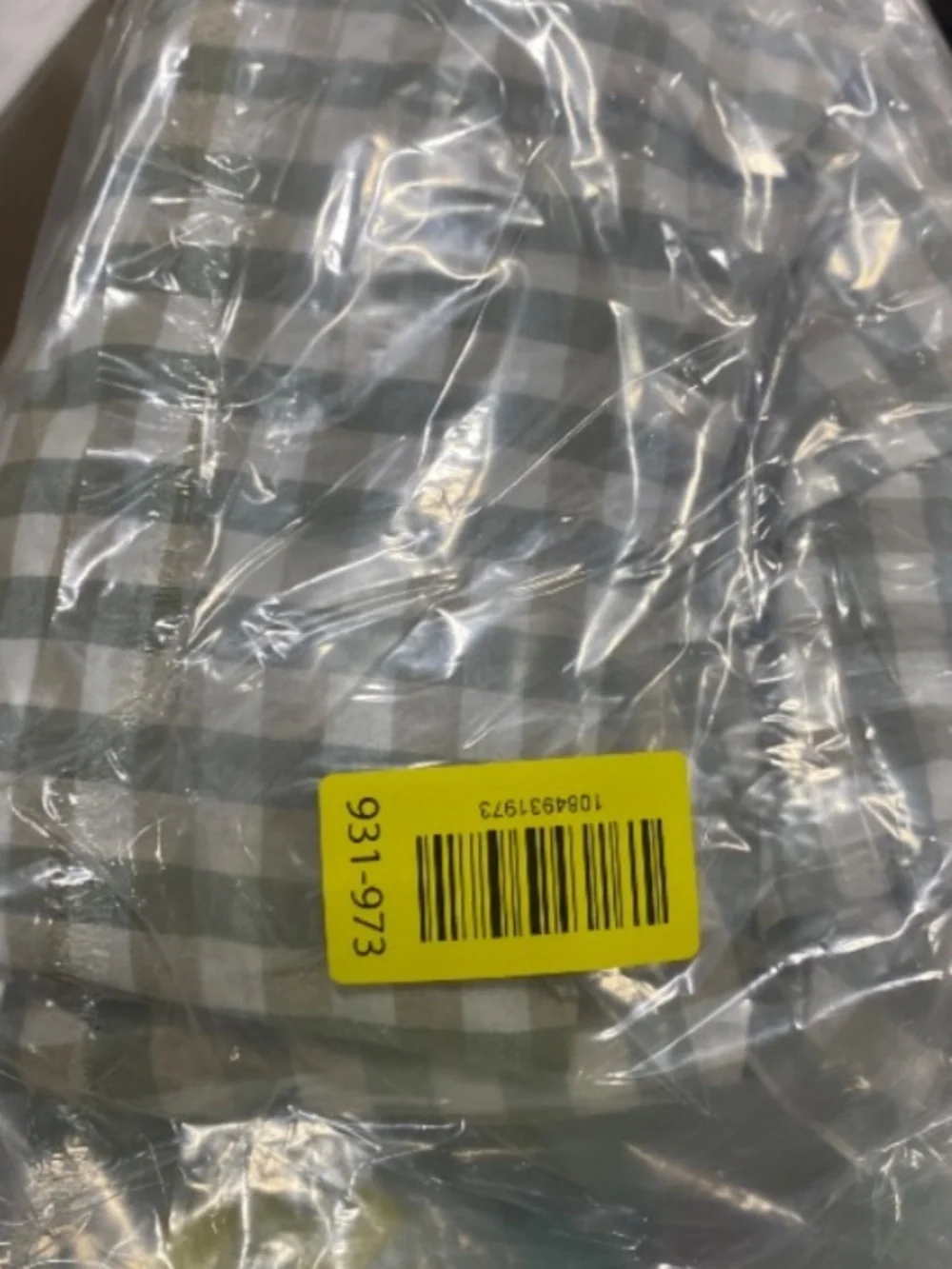 Farmhouse Gingham Ruffle Tablecloth 100% Cotton Rectangular 52x70” GREEN